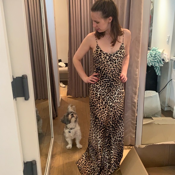 Meet your Posher - Picture 2 of 6